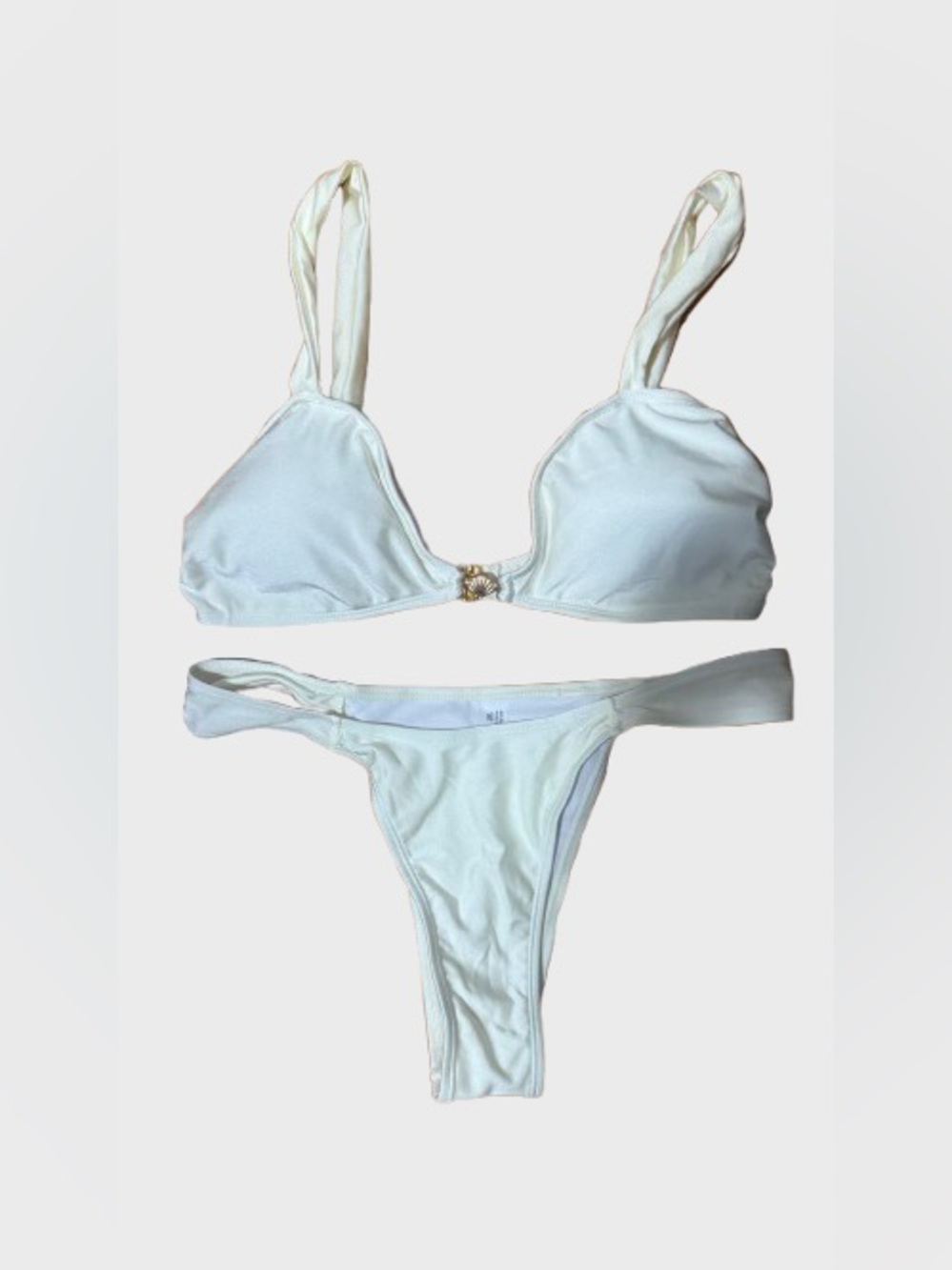 NWOT White Triangle Bikini Set with Decorative Front Accent